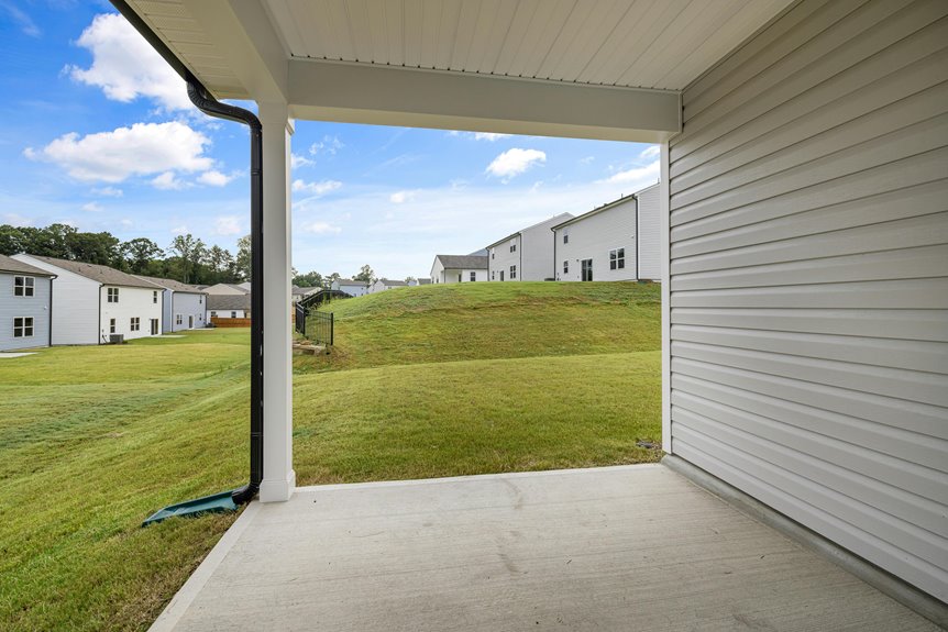 hoa access to backyard legality